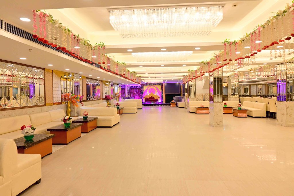 Royal Pepper Banquets: Rohini Sector 3