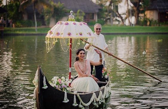 bride and groom entry on Boat 